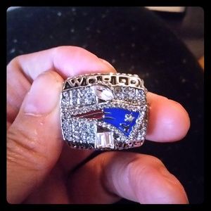 2001 FAN COLLECTIBLE NEW ENGLAND PATRIOTS RING